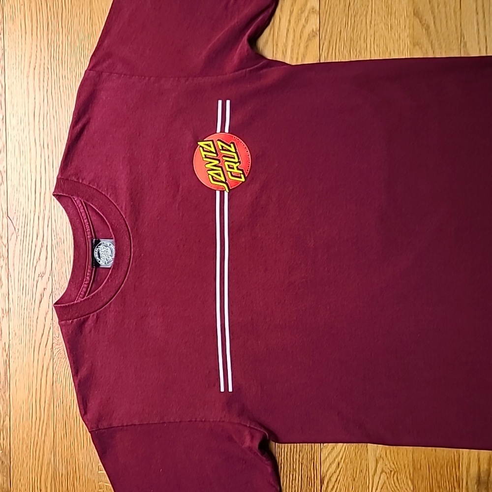 Size 14 kids Santa Cruz t-shirt